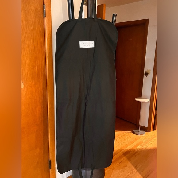 Saks Fifth Avenue Accessories - Saks Fifth Avenue garment bag